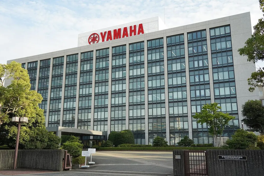 雅马哈海洋业务上半年收入增长7.4%:全球船外机市场出现区域分化 · 原文配图