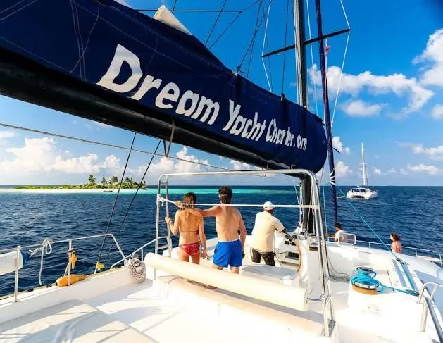 Romain Motteau拟收购Dream Yacht Charter、Navigare Yachting及SamBoat，全球游艇租赁平台或迎来新一轮整合 · 原文配图